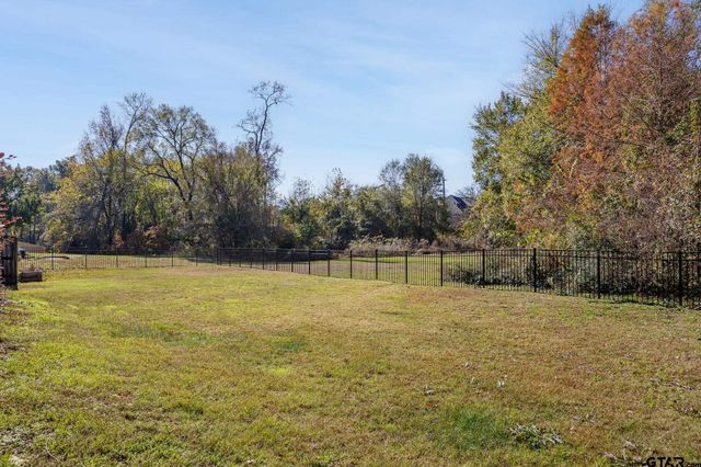 7107 Butterfly Creek, Tyler, TX 75703