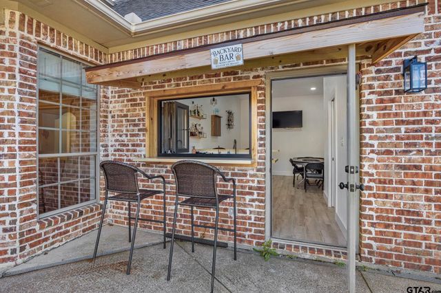 7107 Butterfly Creek, Tyler, TX 75703