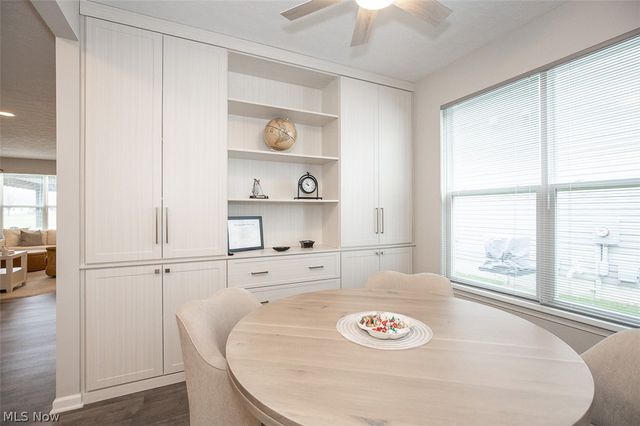 701 Cedar Crest Drive, Elyria, OH 44035