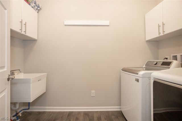 701 Cedar Crest Drive, Elyria, OH 44035