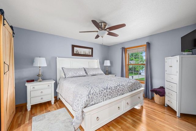 1021 Johnson STREET, Onalaska, WI 54650