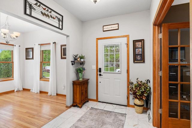 1021 Johnson STREET, Onalaska, WI 54650