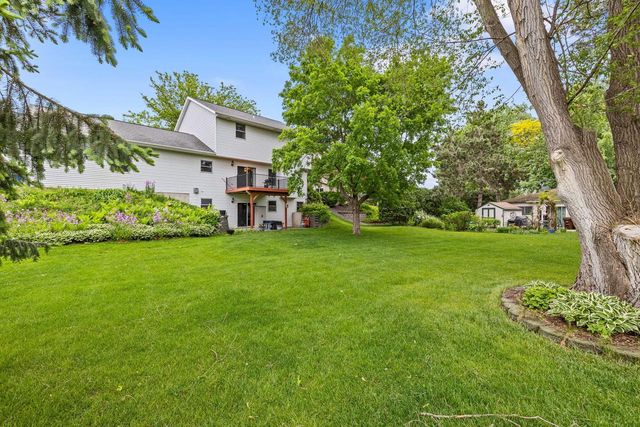 1021 Johnson STREET, Onalaska, WI 54650