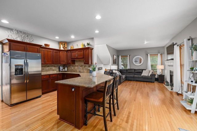 1021 Johnson STREET, Onalaska, WI 54650