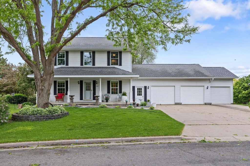 1021 Johnson STREET, Onalaska, WI 54650