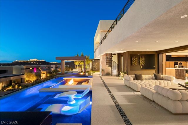 805 Dragons Eye Drive, Henderson, NV 89012