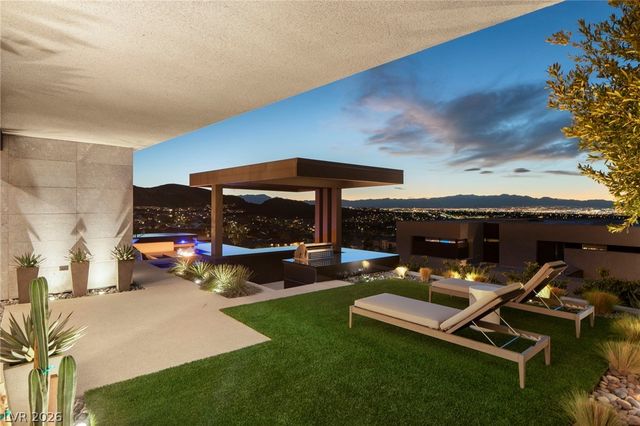805 Dragons Eye Drive, Henderson, NV 89012