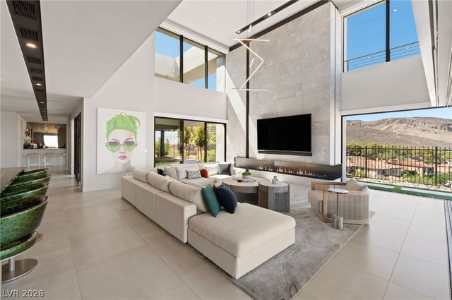 805 Dragons Eye Drive, Henderson, NV 89012