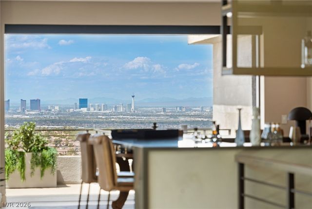805 Dragons Eye Drive, Henderson, NV 89012
