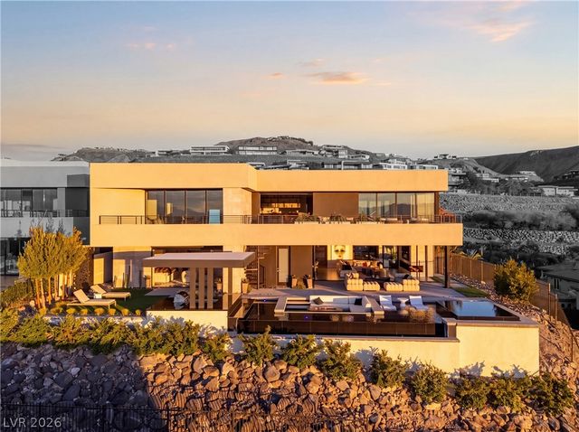 805 Dragons Eye Drive, Henderson, NV 89012