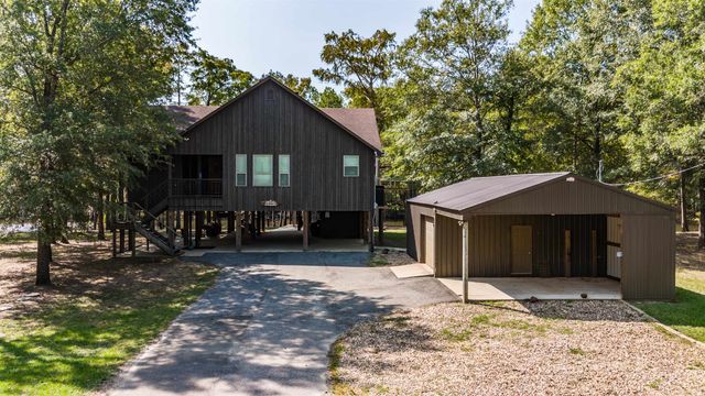 794 Private Road 7219, Jefferson, TX 75657