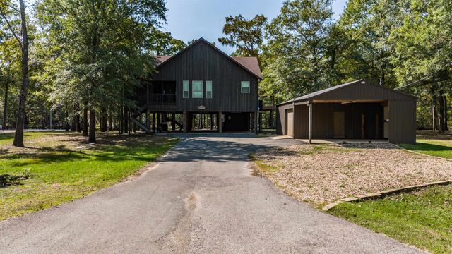 794 Private Road 7219, Jefferson, TX 75657