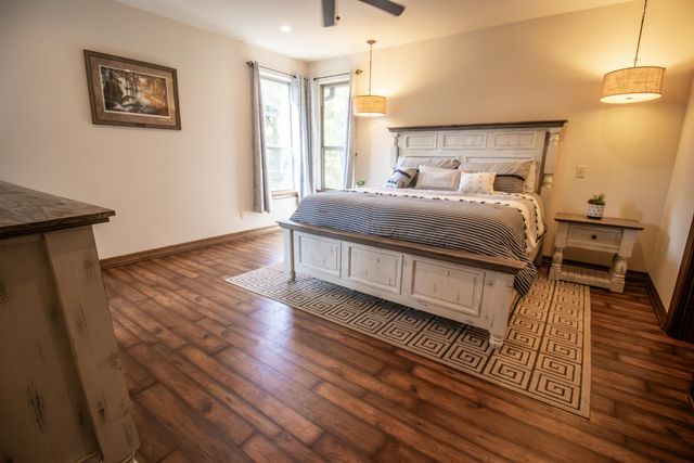 794 Private Road 7219, Jefferson, TX 75657