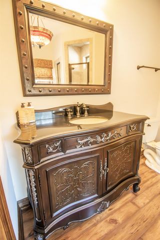 794 Private Road 7219, Jefferson, TX 75657