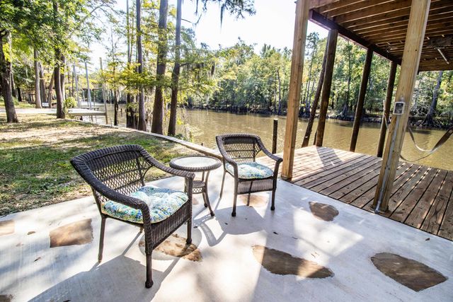 794 Private Road 7219, Jefferson, TX 75657