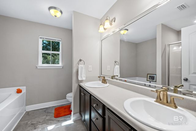 1300 Majesty Loop, Foley, AL 36535