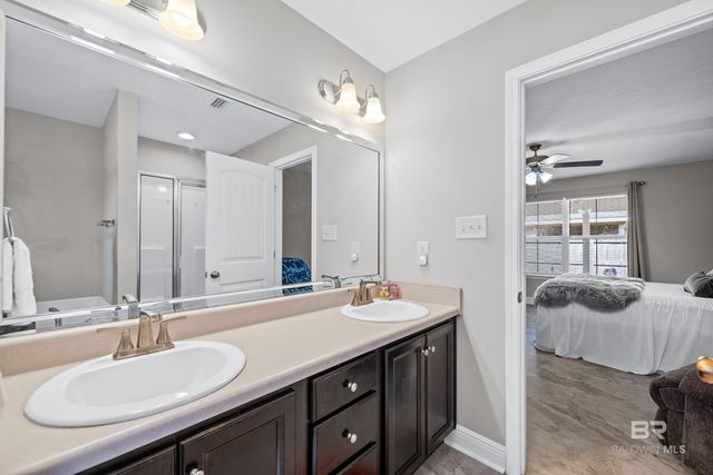 1300 Majesty Loop, Foley, AL 36535