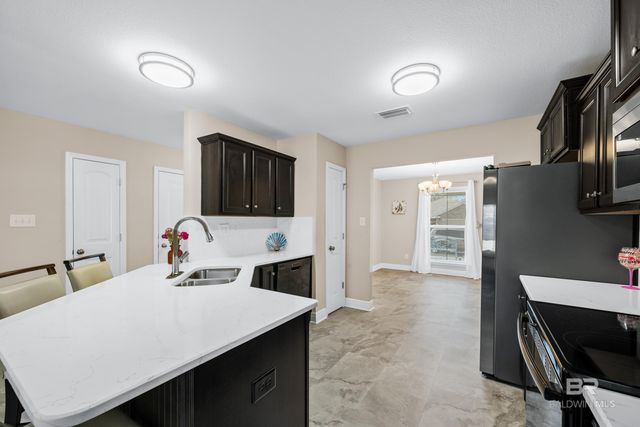 1300 Majesty Loop, Foley, AL 36535