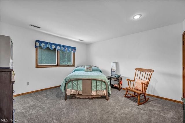 8683 Kennard Road, Lodi, OH 44254