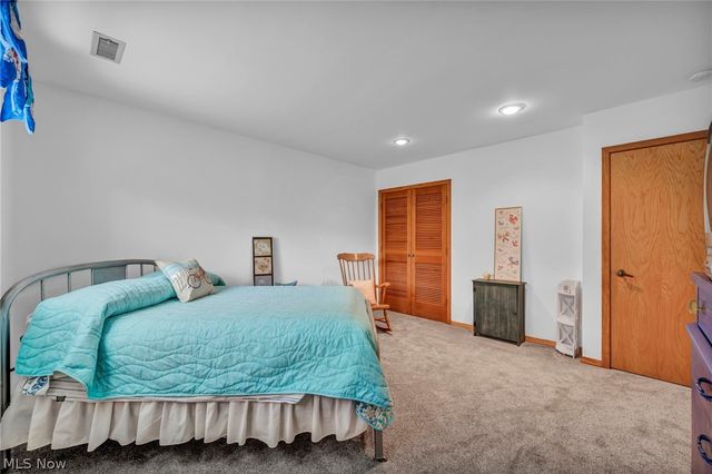 8683 Kennard Road, Lodi, OH 44254