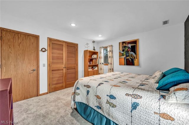 8683 Kennard Road, Lodi, OH 44254