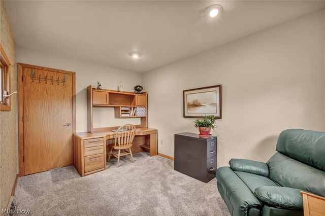 8683 Kennard Road, Lodi, OH 44254