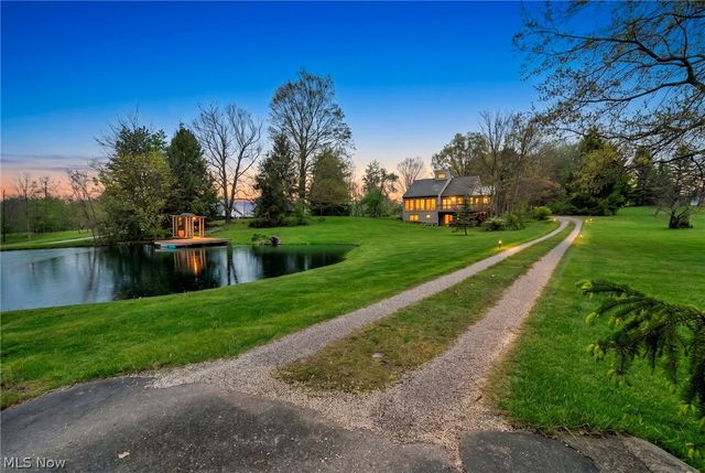 8683 Kennard Road, Lodi, OH 44254