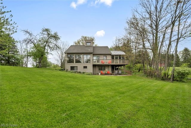 8683 Kennard Road, Lodi, OH 44254