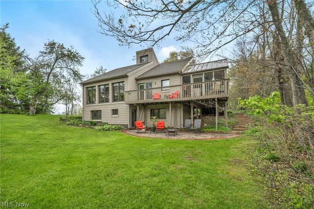 8683 Kennard Road, Lodi, OH 44254
