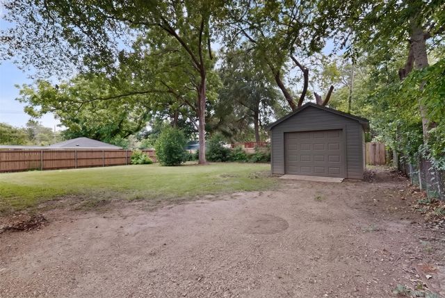 405 Elm Drive, Terrell, TX 75160