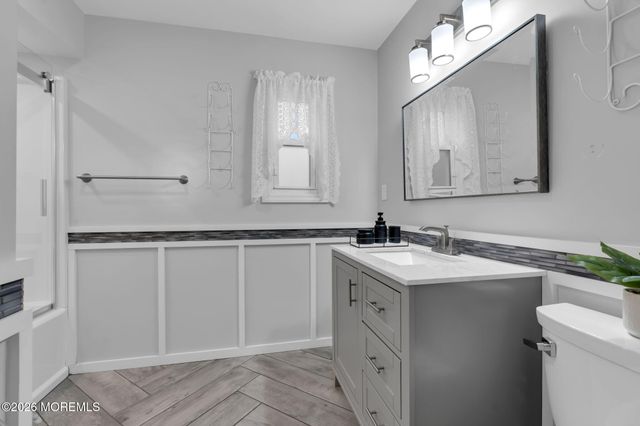 31 Colgate Drive, Toms River, NJ 08757