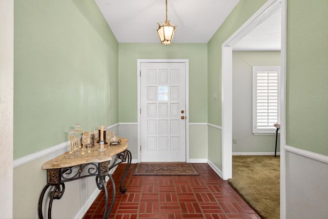 2306 Tennessee St, Longview, TX 75605