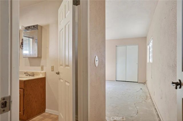 979 Old Woman Springs Road, Yucca Valley, CA 92284