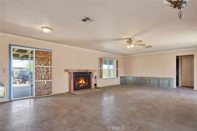 979 Old Woman Springs Road, Yucca Valley, CA 92284