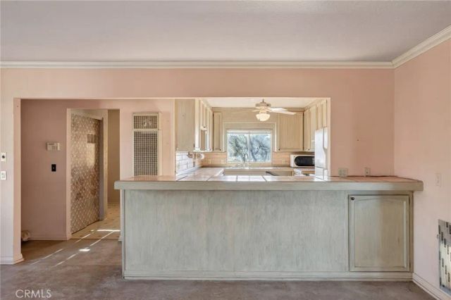 979 Old Woman Springs Road, Yucca Valley, CA 92284