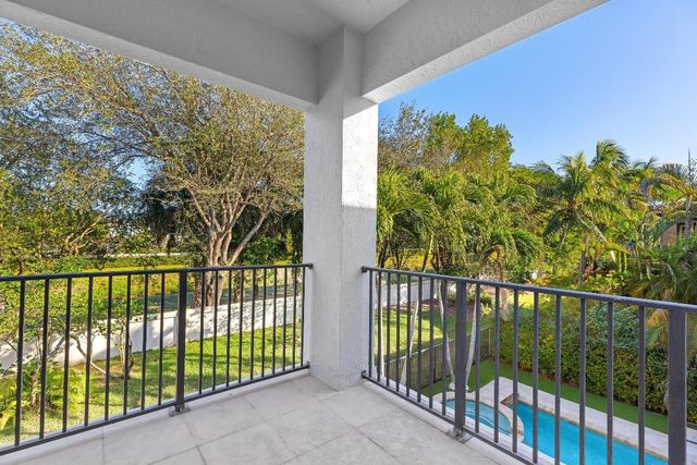 17606 Circle Pond Court, Boca Raton, FL 33496