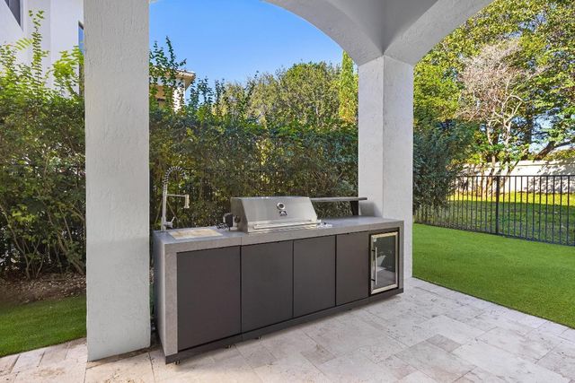 17606 Circle Pond Court, Boca Raton, FL 33496