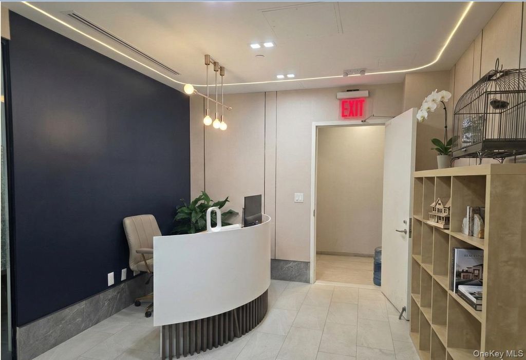 38-08 Union Street 7A-3, Flushing, NY 11354 — photo 2