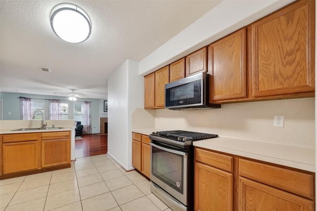 20838 Foxwood Garden Drive, Humble, TX 77338