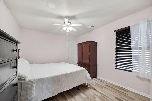 20838 Foxwood Garden Drive, Humble, TX 77338