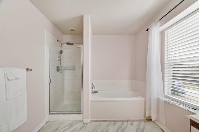 20838 Foxwood Garden Drive, Humble, TX 77338