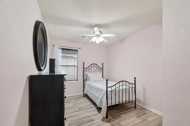 20838 Foxwood Garden Drive, Humble, TX 77338