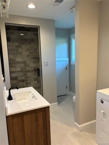 46365 Community Center Drive, Chesterfield, MI 48047