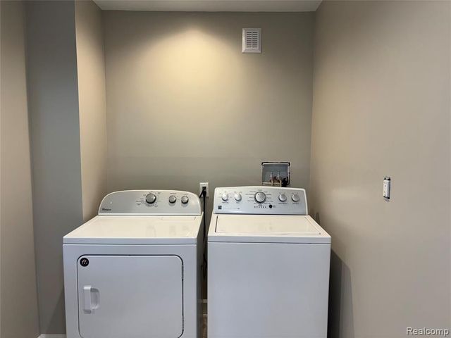46365 Community Center Drive, Chesterfield, MI 48047