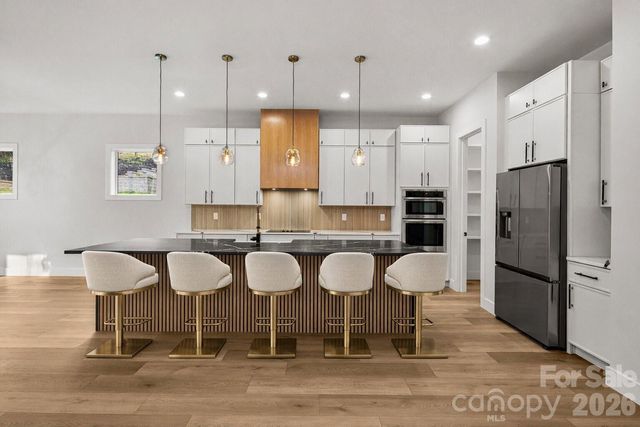 8 Overlook Place 4, Asheville, NC 28803