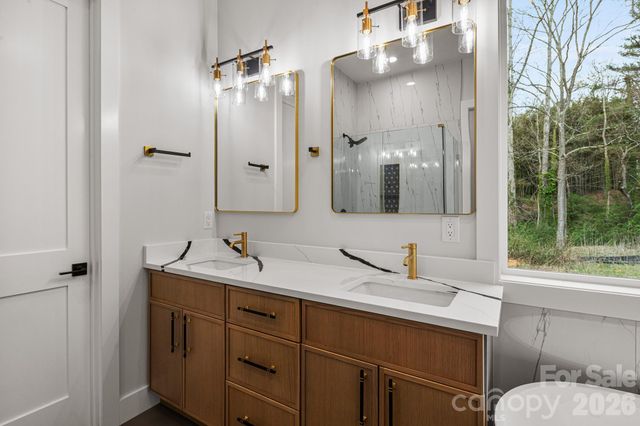 8 Overlook Place 4, Asheville, NC 28803