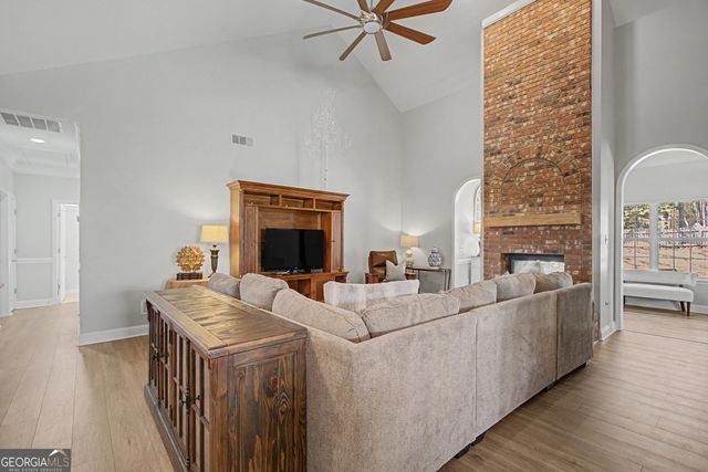 4338 Watley Place, Hoschton, GA 30548