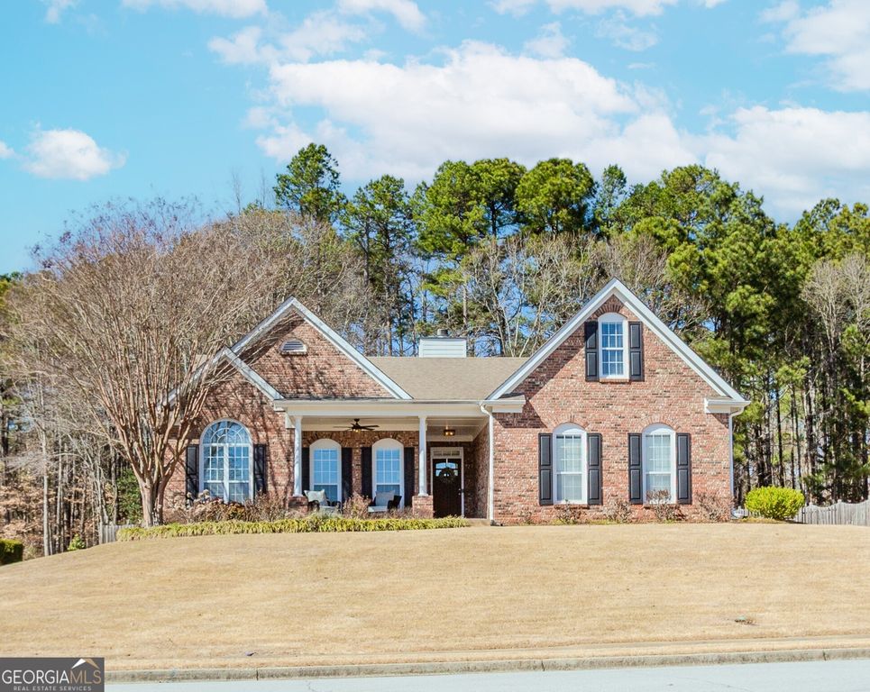 4338 Watley Place, Hoschton, GA 30548
