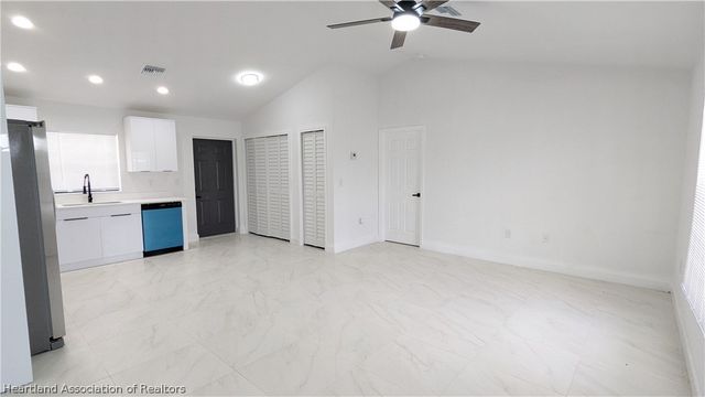 211 Islamorada Street NE, Lake Placid, FL 33852