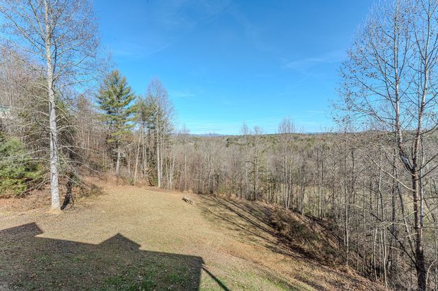 126 River Top View, Murphy, NC 28906